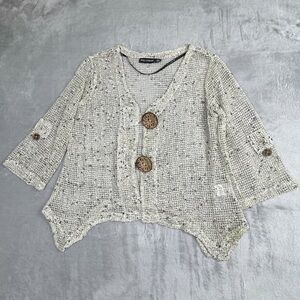 Nina Leonard Cream Cardigan with Wooden Buttons